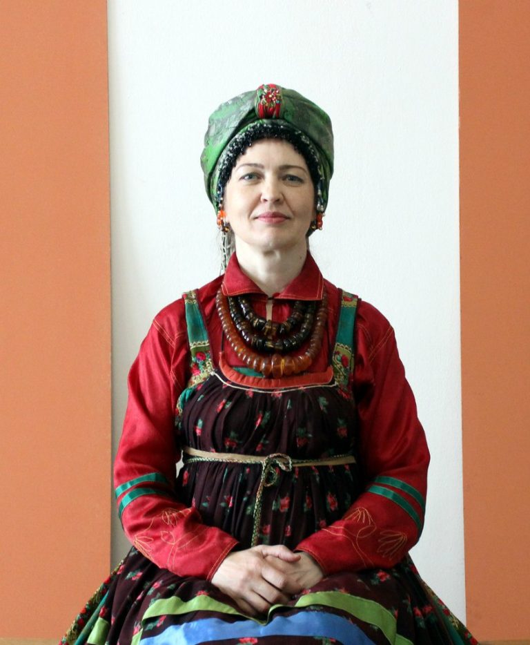Полынь-Наталья Гайнутдинова