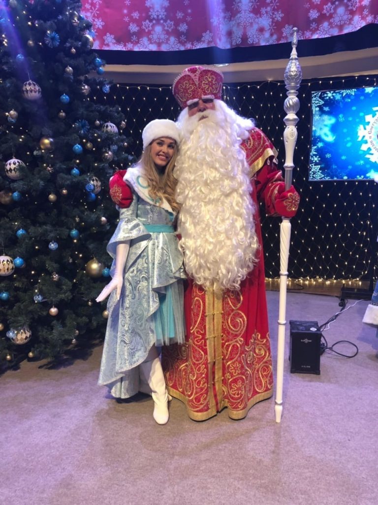 Захарова-Снегурочка и Главный Дед Мороз
